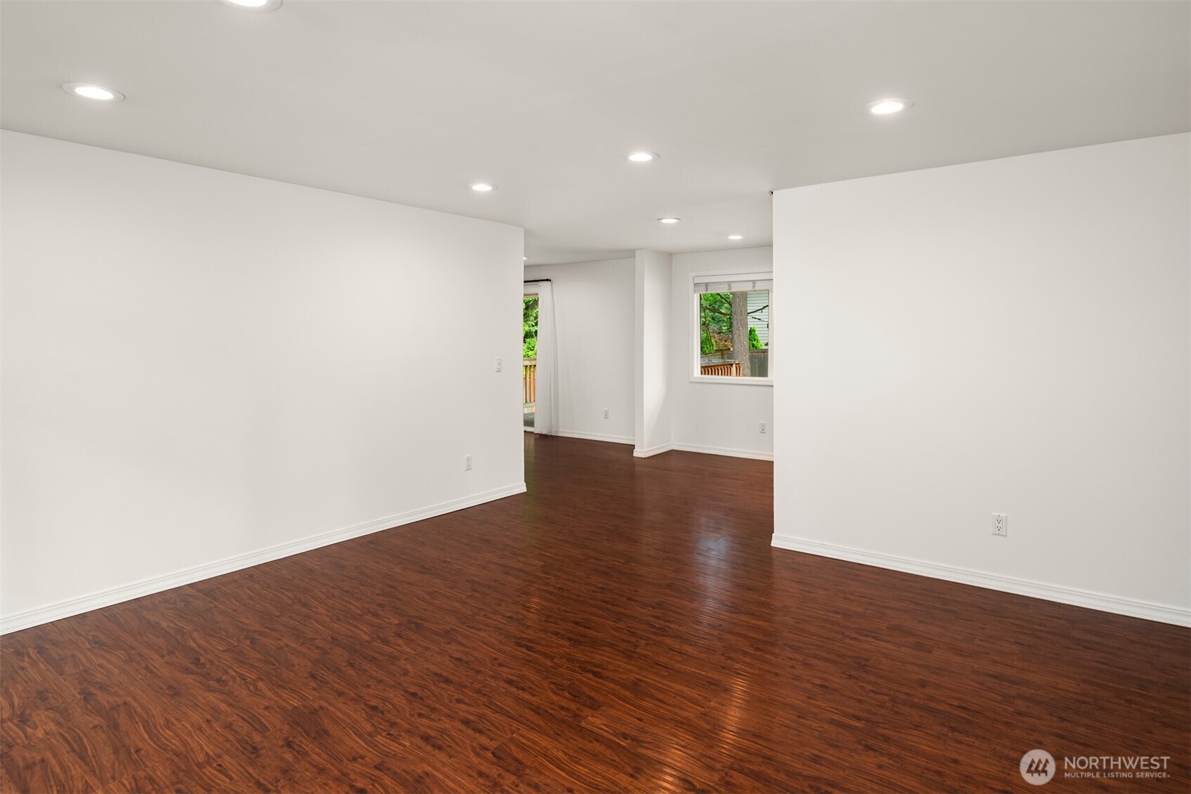 12856 NE 91st Street , Kirkland, WA 98033