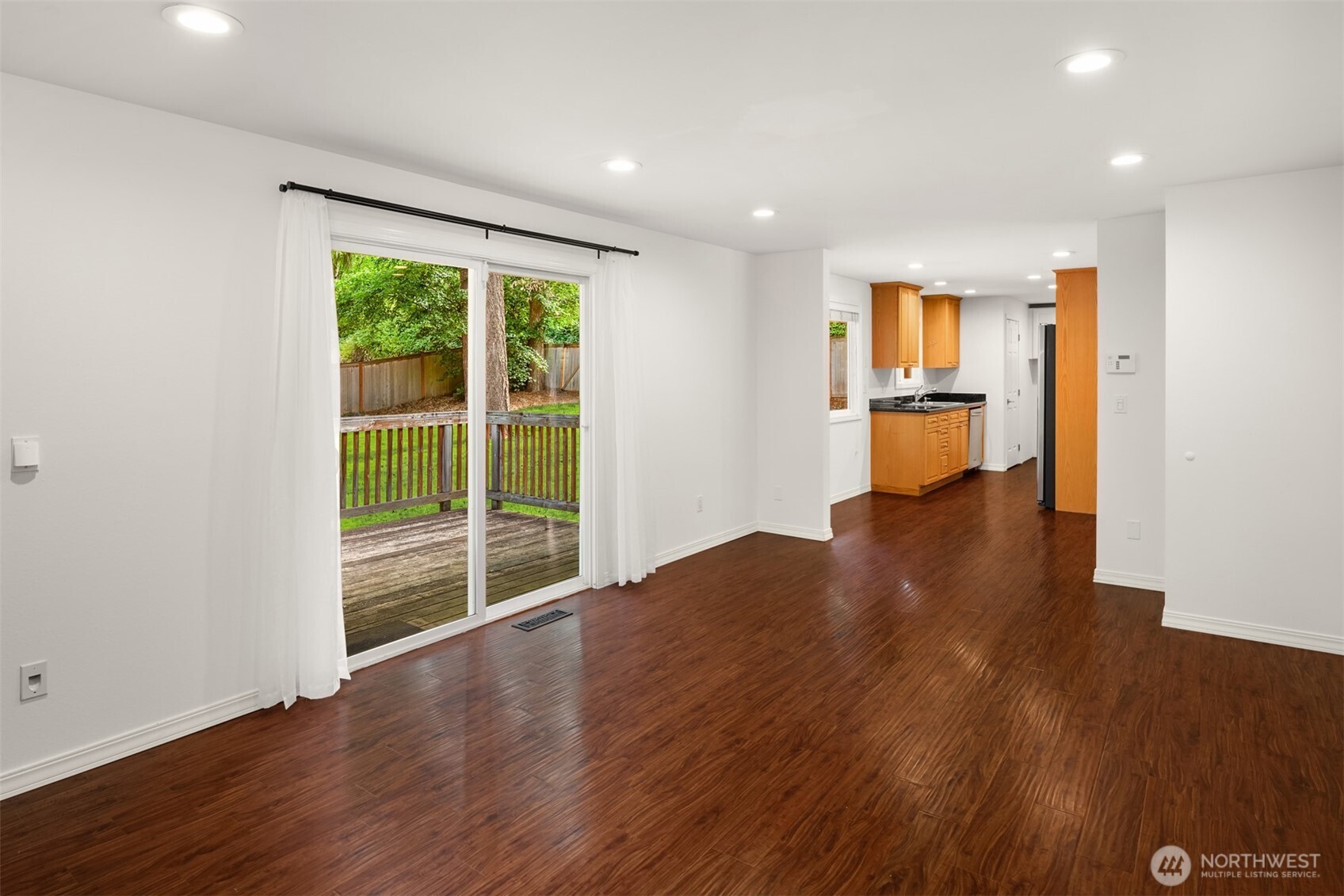 12856 NE 91st Street , Kirkland, WA 98033