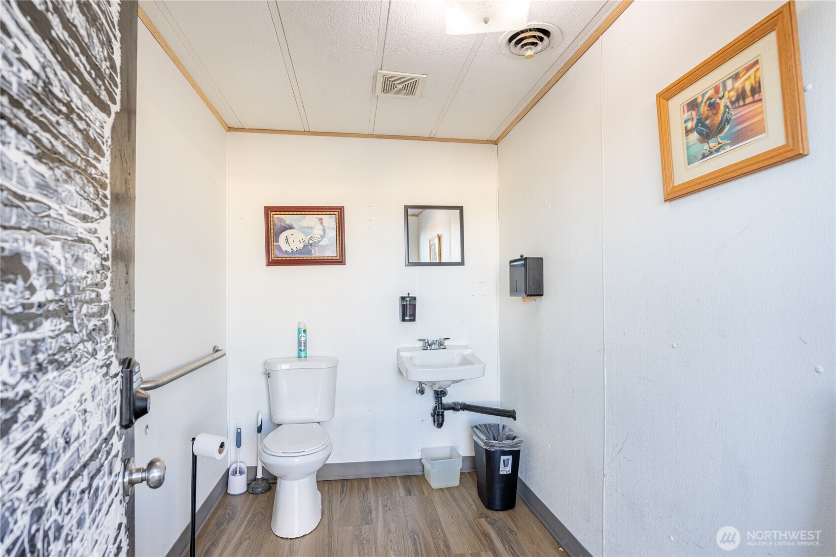 511 W 8th Street , Port Angeles, WA 98362