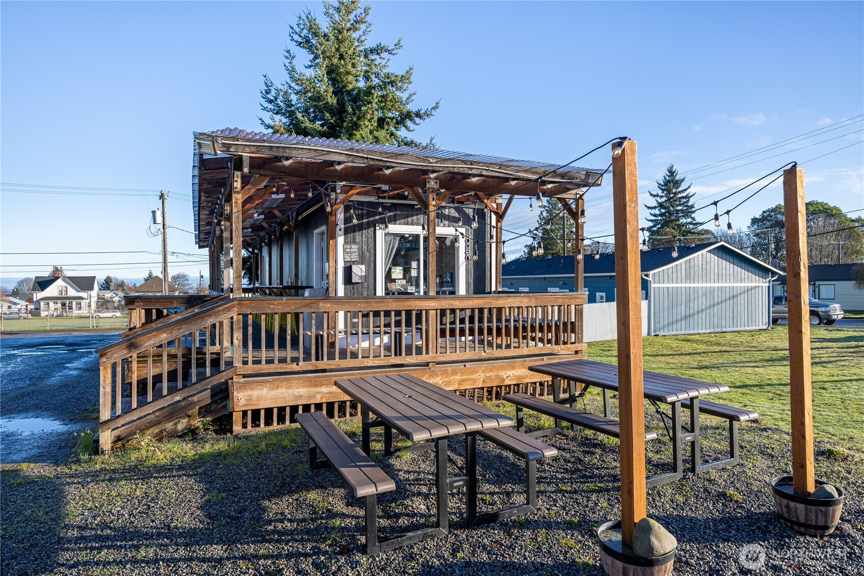 511 W 8th Street , Port Angeles, WA 98362