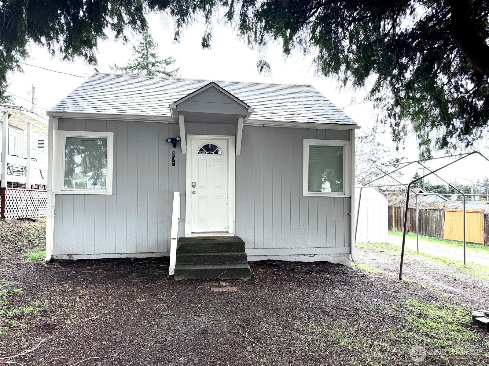 504 107th Street S, Tacoma, WA 98444