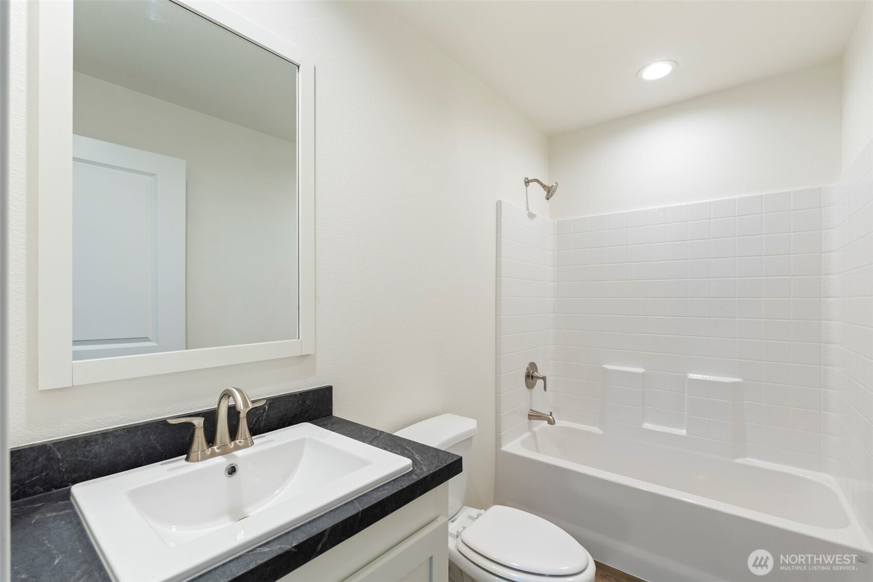 1110 A W Walnut Street , Centralia, WA 98531