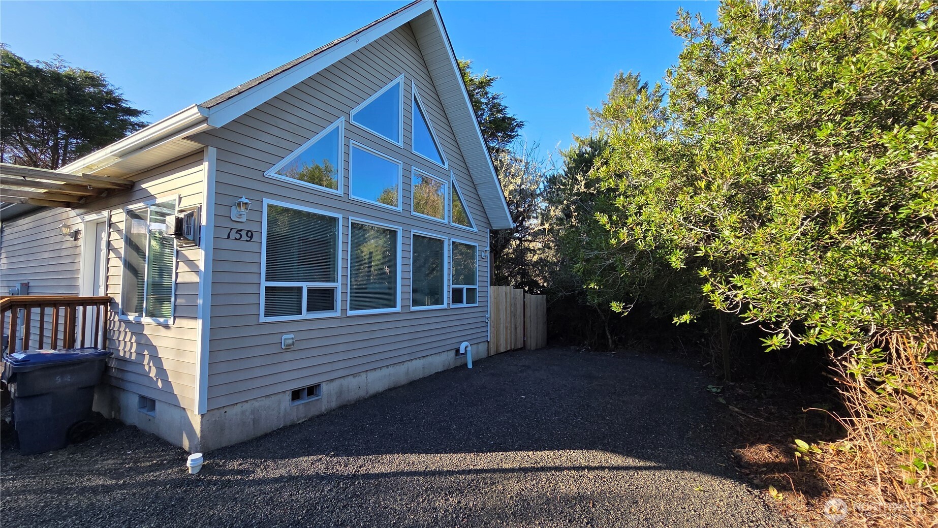 159 S Narwhal Loop SW, Ocean Shores, WA 98569