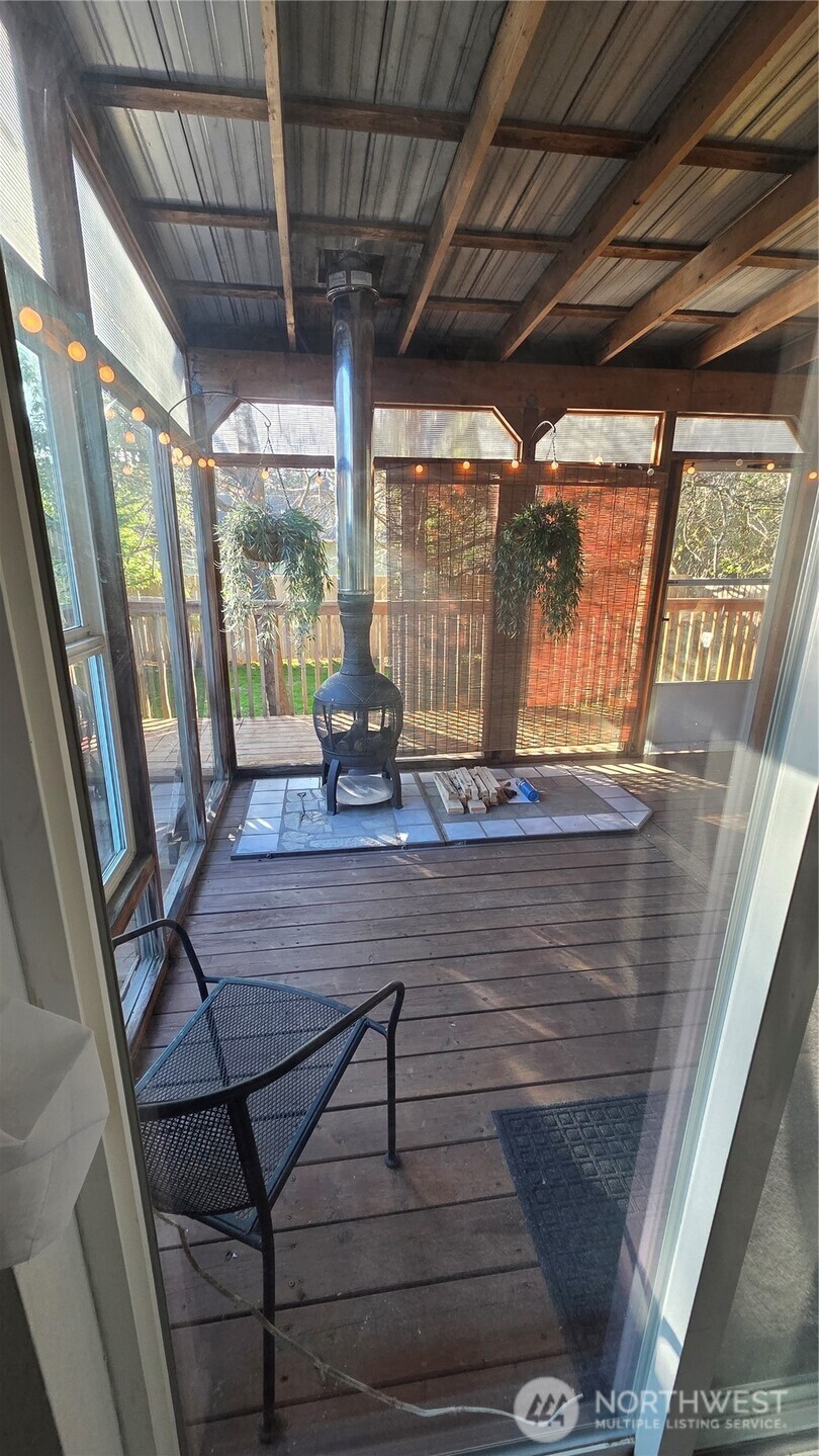 159 S Narwhal Loop SW, Ocean Shores, WA 98569