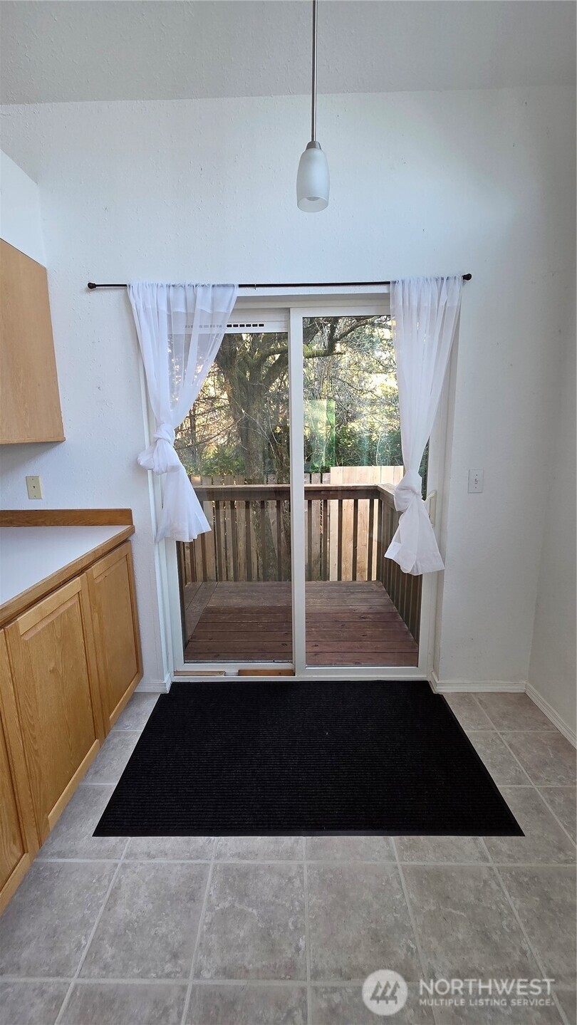 159 S Narwhal Loop SW, Ocean Shores, WA 98569