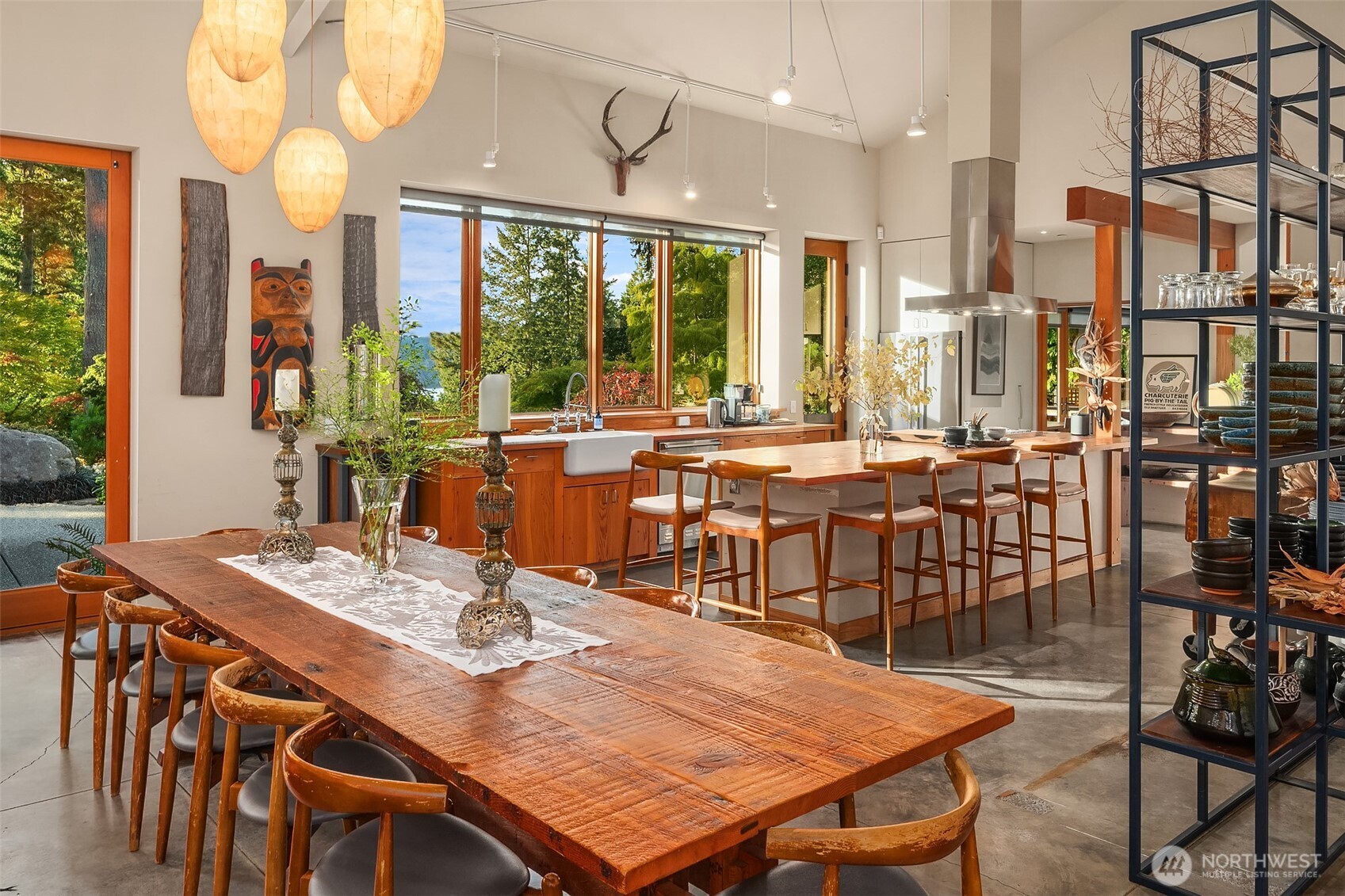 12423 SW 151st St , Vashon, WA 98070