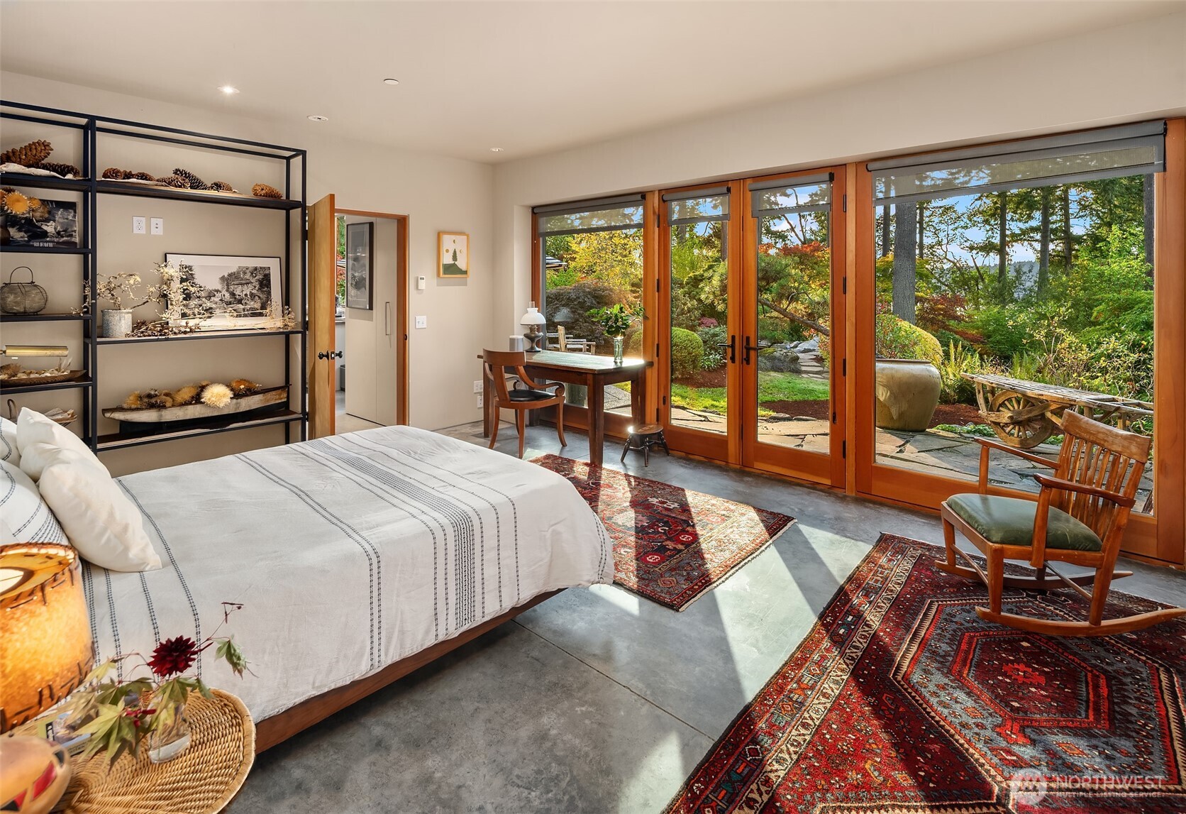 12423 SW 151st St , Vashon, WA 98070