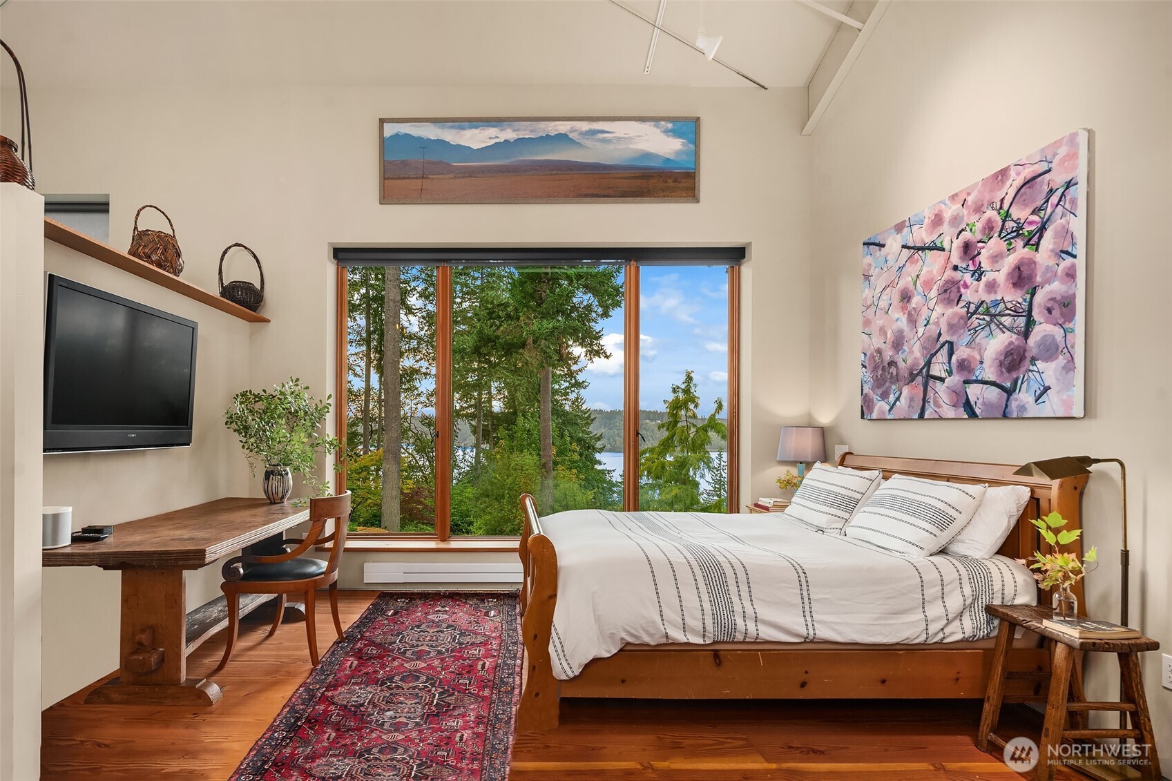 12423 SW 151st St , Vashon, WA 98070