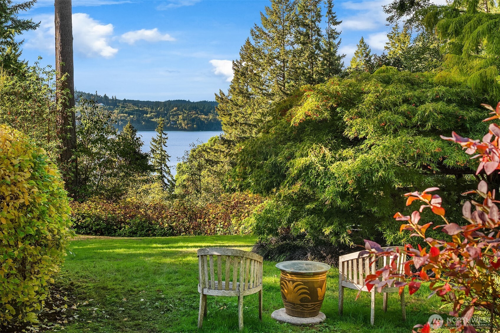 12423 SW 151st St , Vashon, WA 98070