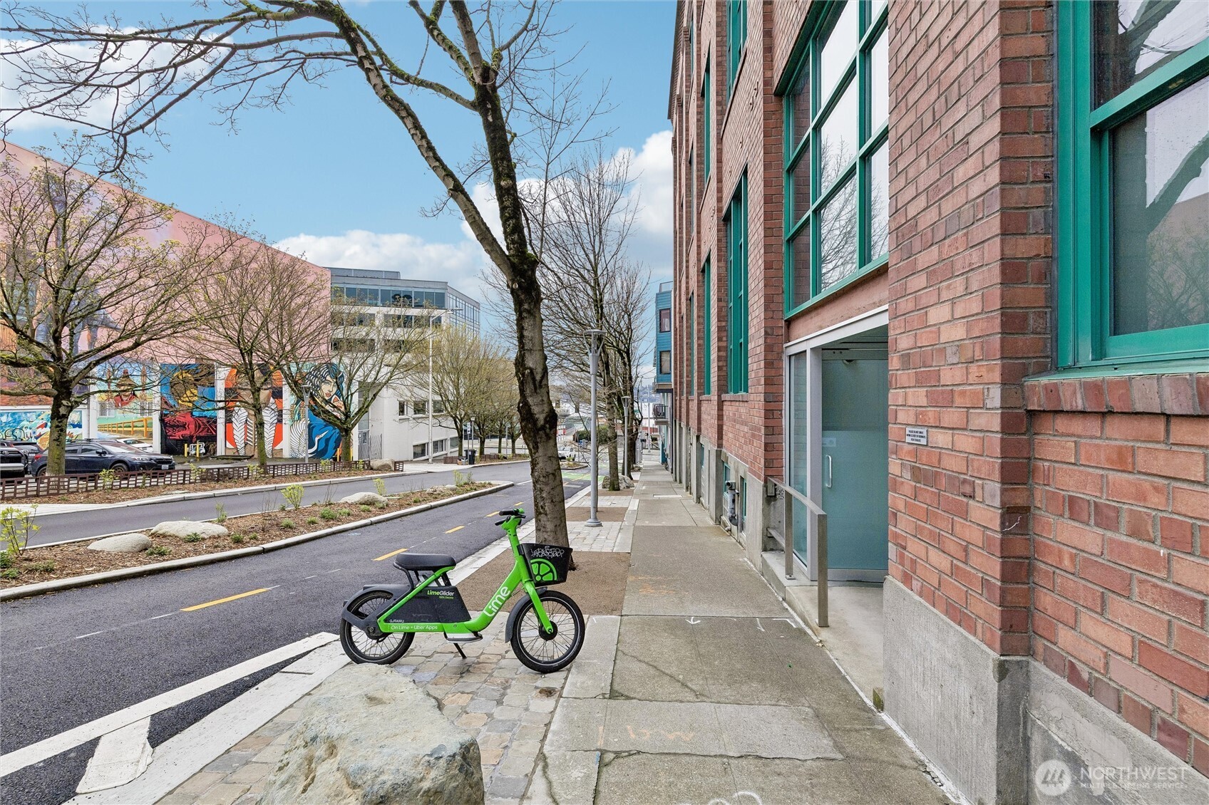 66 Bell Street #23, Seattle, WA 98121