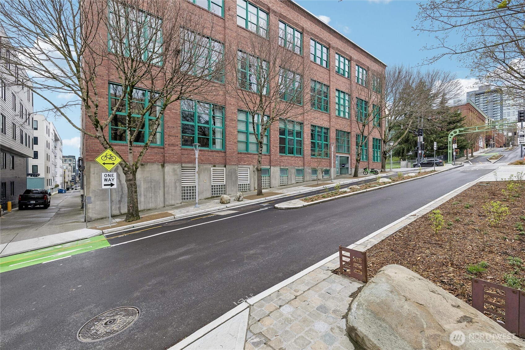 66 Bell Street #23, Seattle, WA 98121