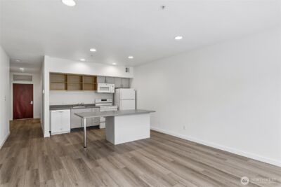 66 Bell Street #23, Seattle, WA 98121 - Photo 8