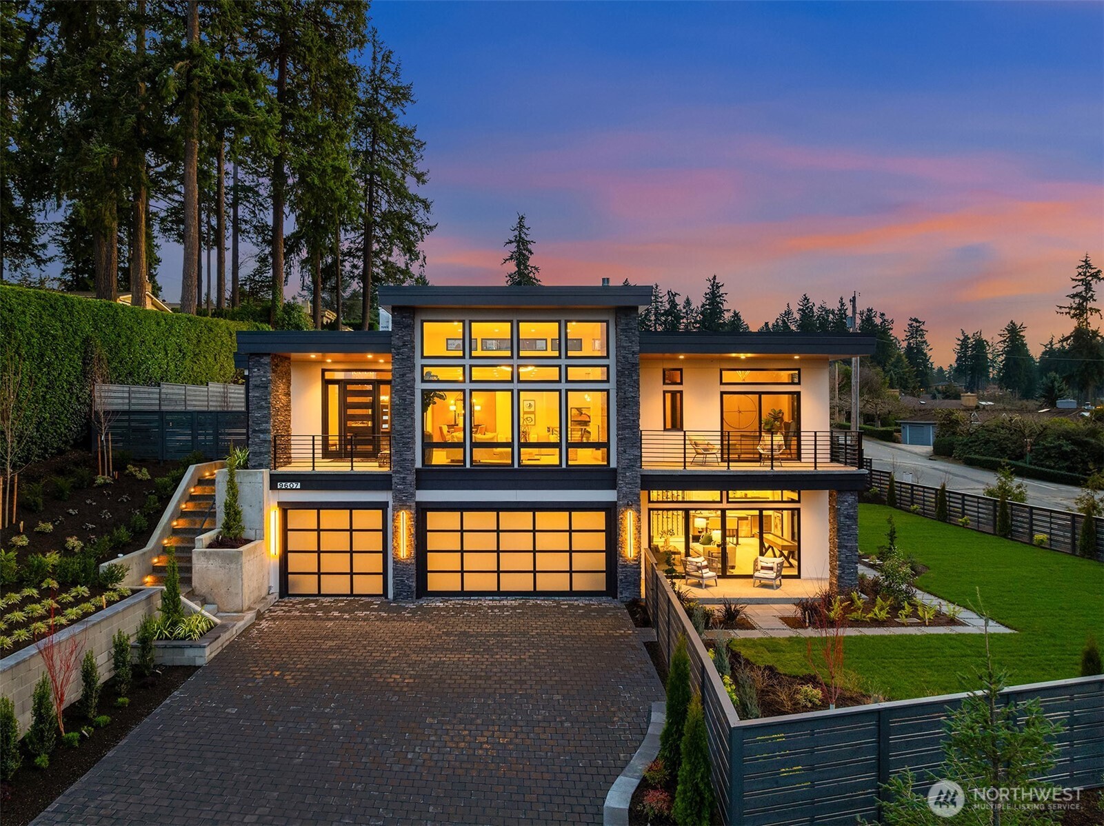 9607 NE 30th Place , Clyde Hill, WA 98004
