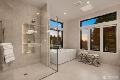 9607 NE 30th Place , Clyde Hill, WA 98004 - Photo 20