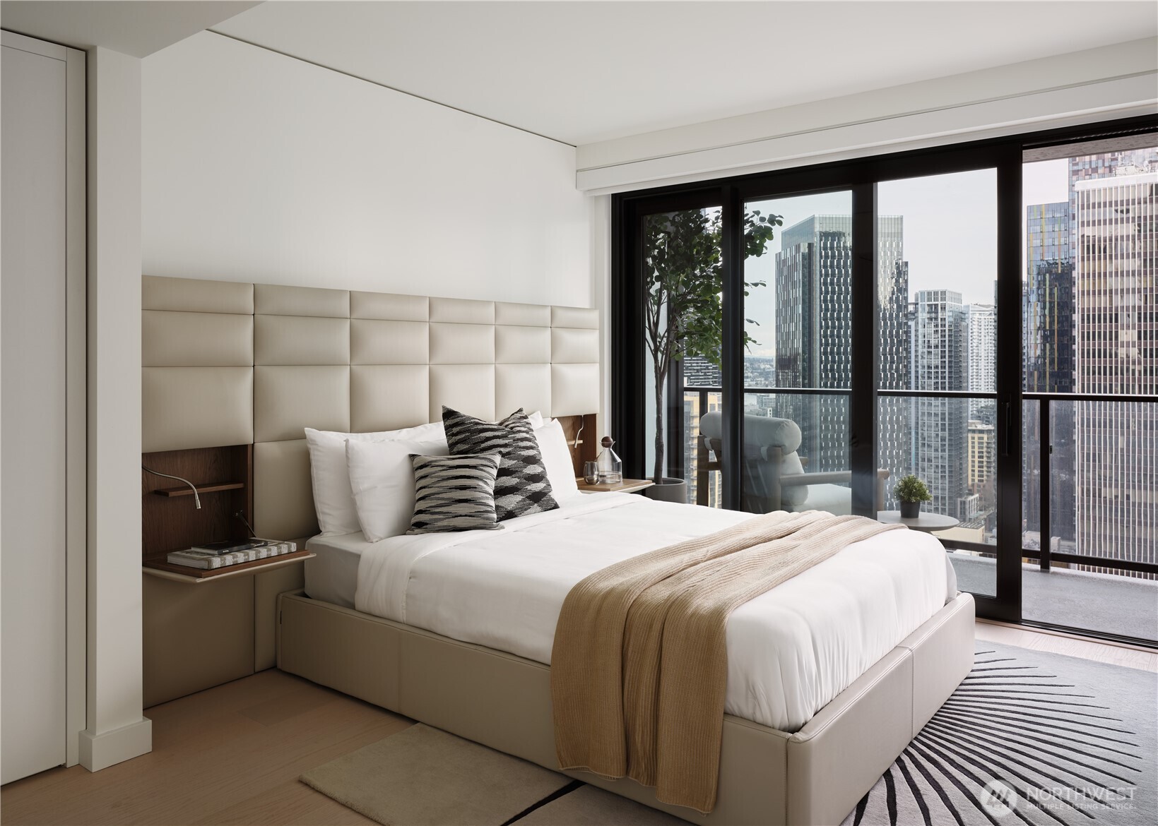 300 Virginia Street #1706, Seattle, WA 98101