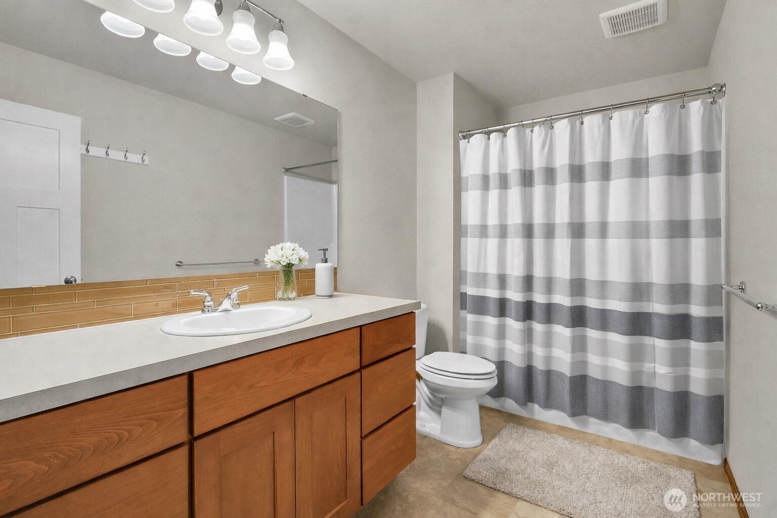 5209 Glenwood Avenue , Everett, WA 98203