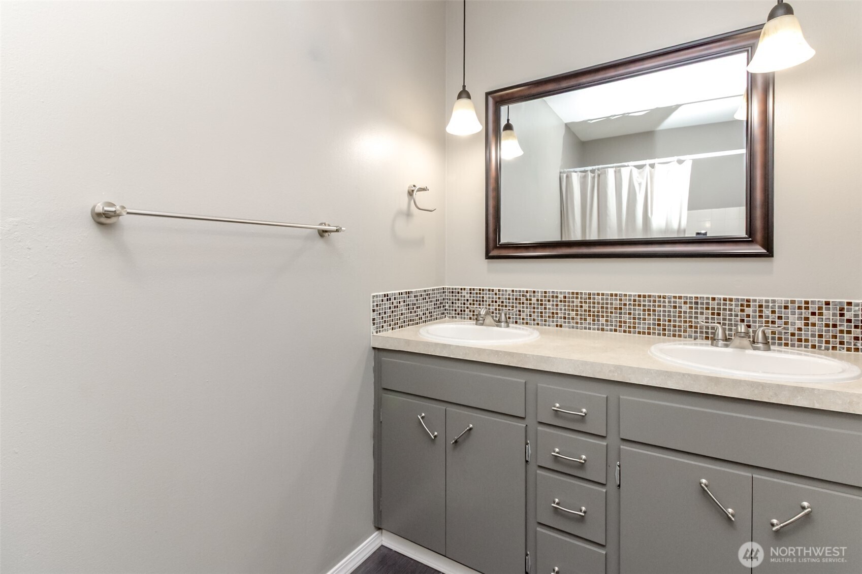 32206 27th Avenue SW, Federal Way, WA 98023