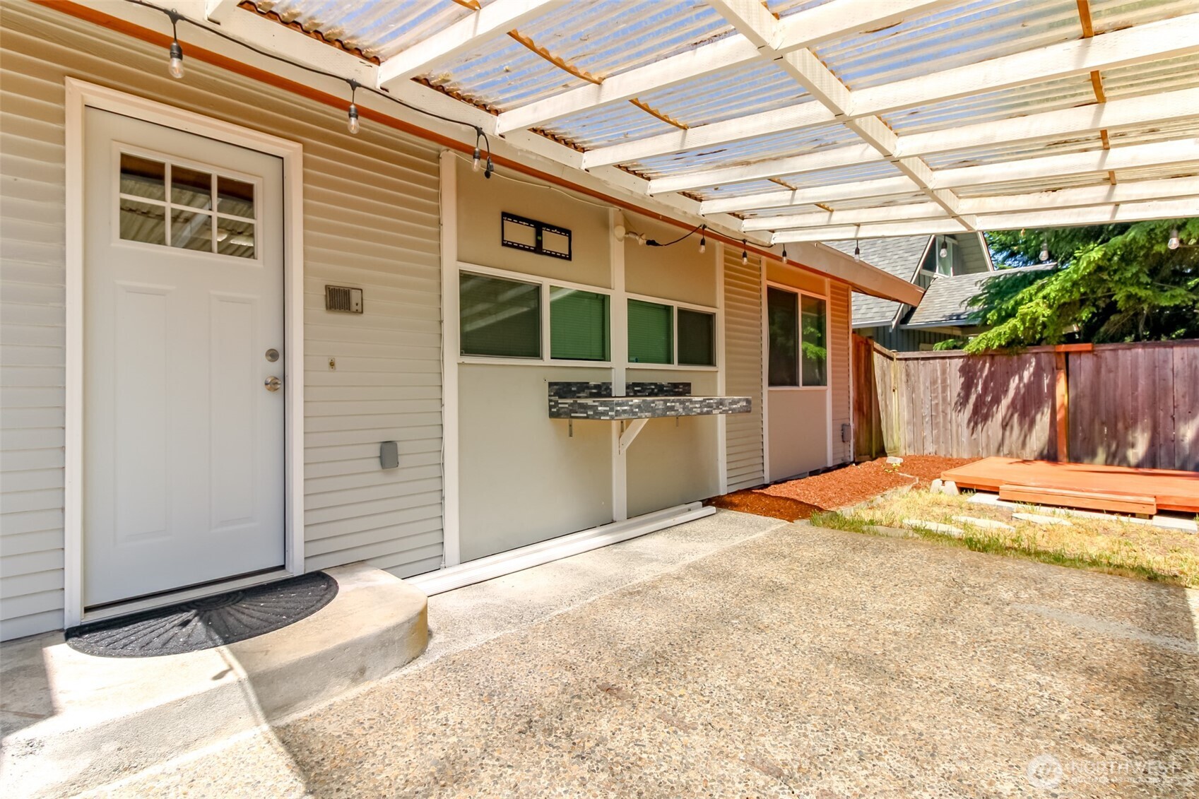 32206 27th Avenue SW, Federal Way, WA 98023