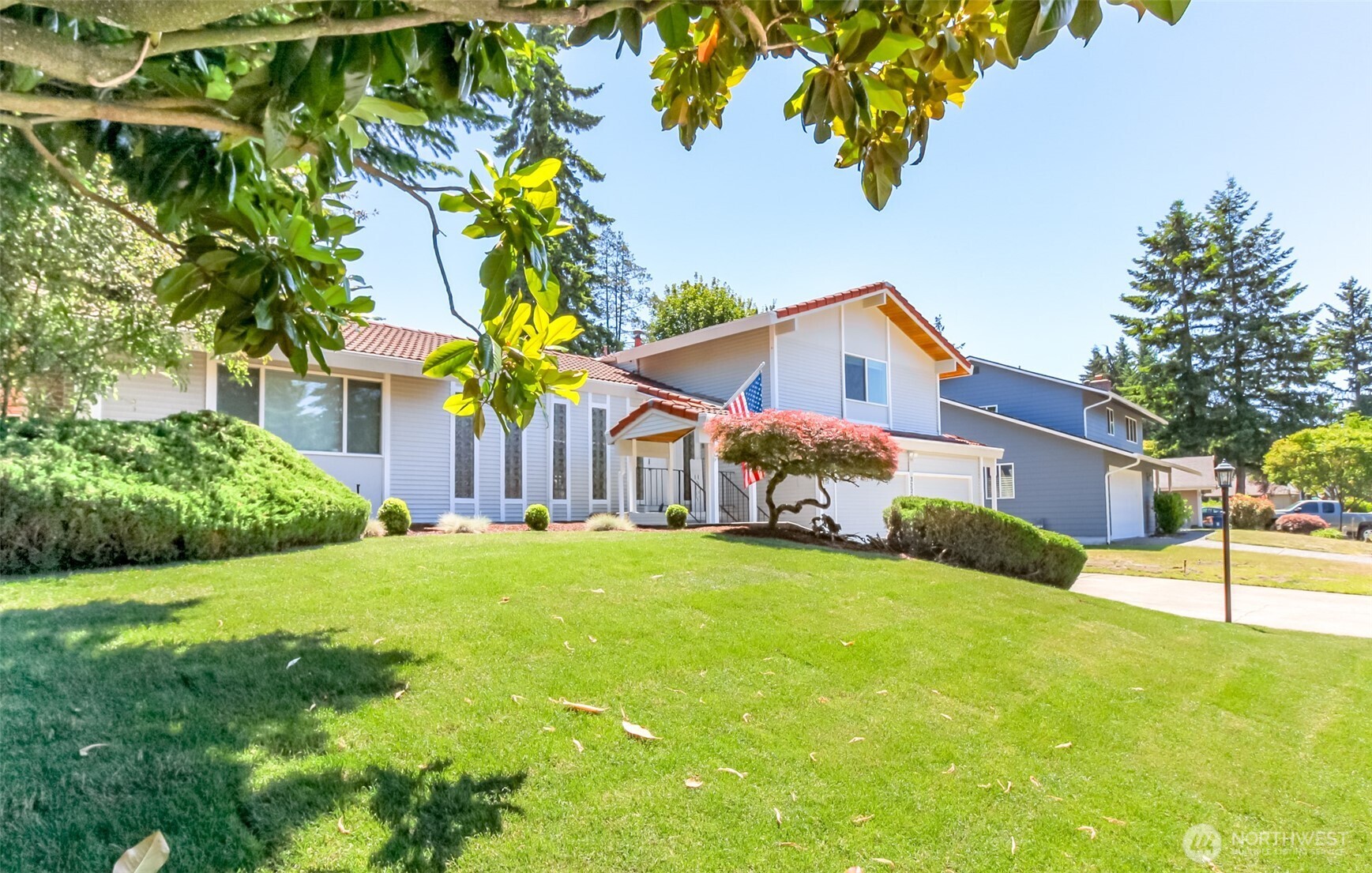 32206 27th Avenue SW, Federal Way, WA 98023