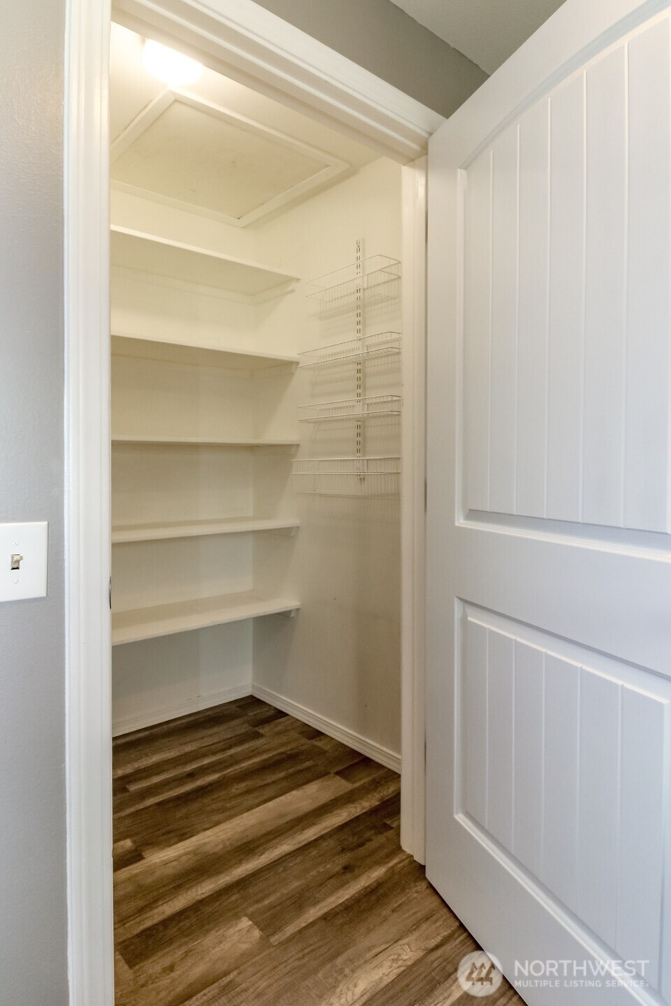 32206 27th Avenue SW, Federal Way, WA 98023