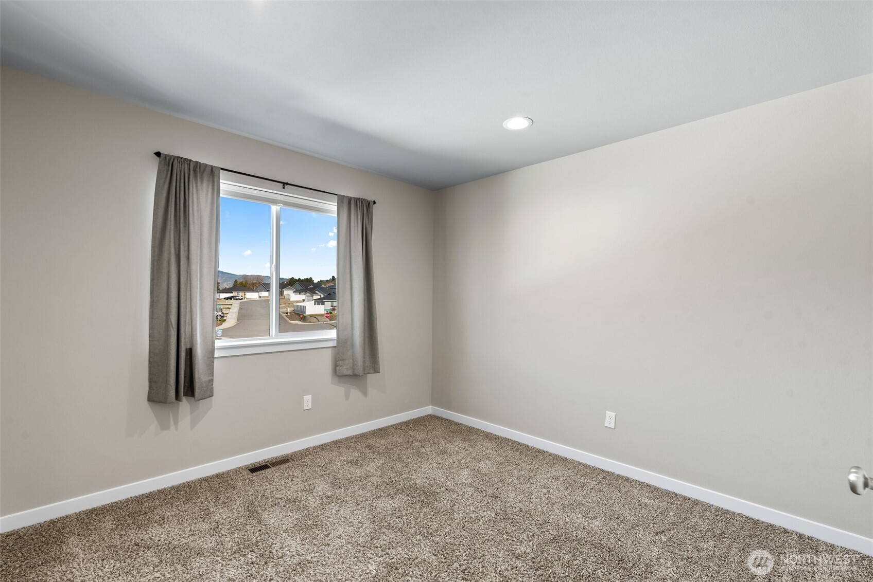 2338 SE Marlette Road , East Wenatchee, WA 98802