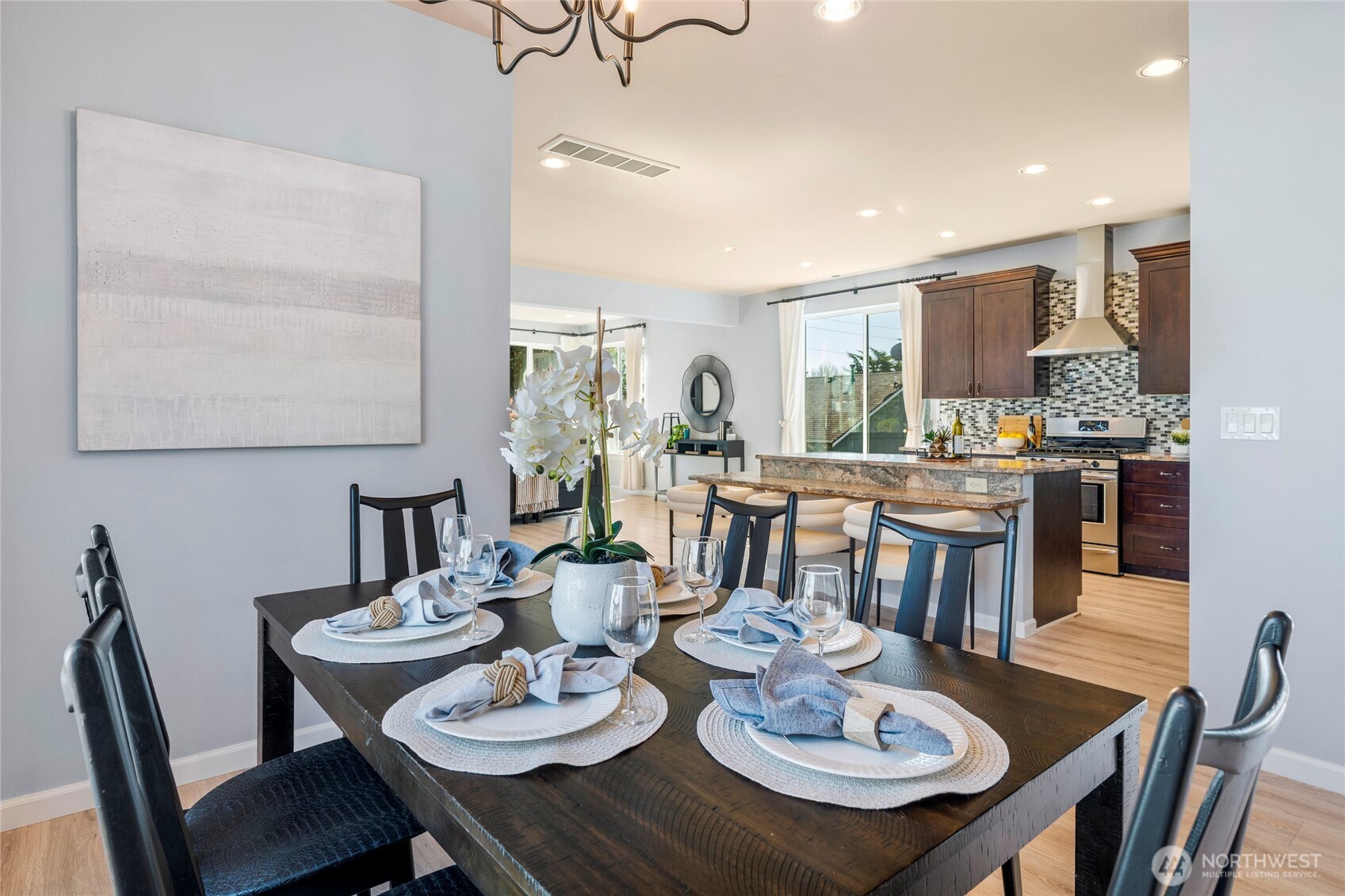 421 NE 60th Street , Seattle, WA 98115