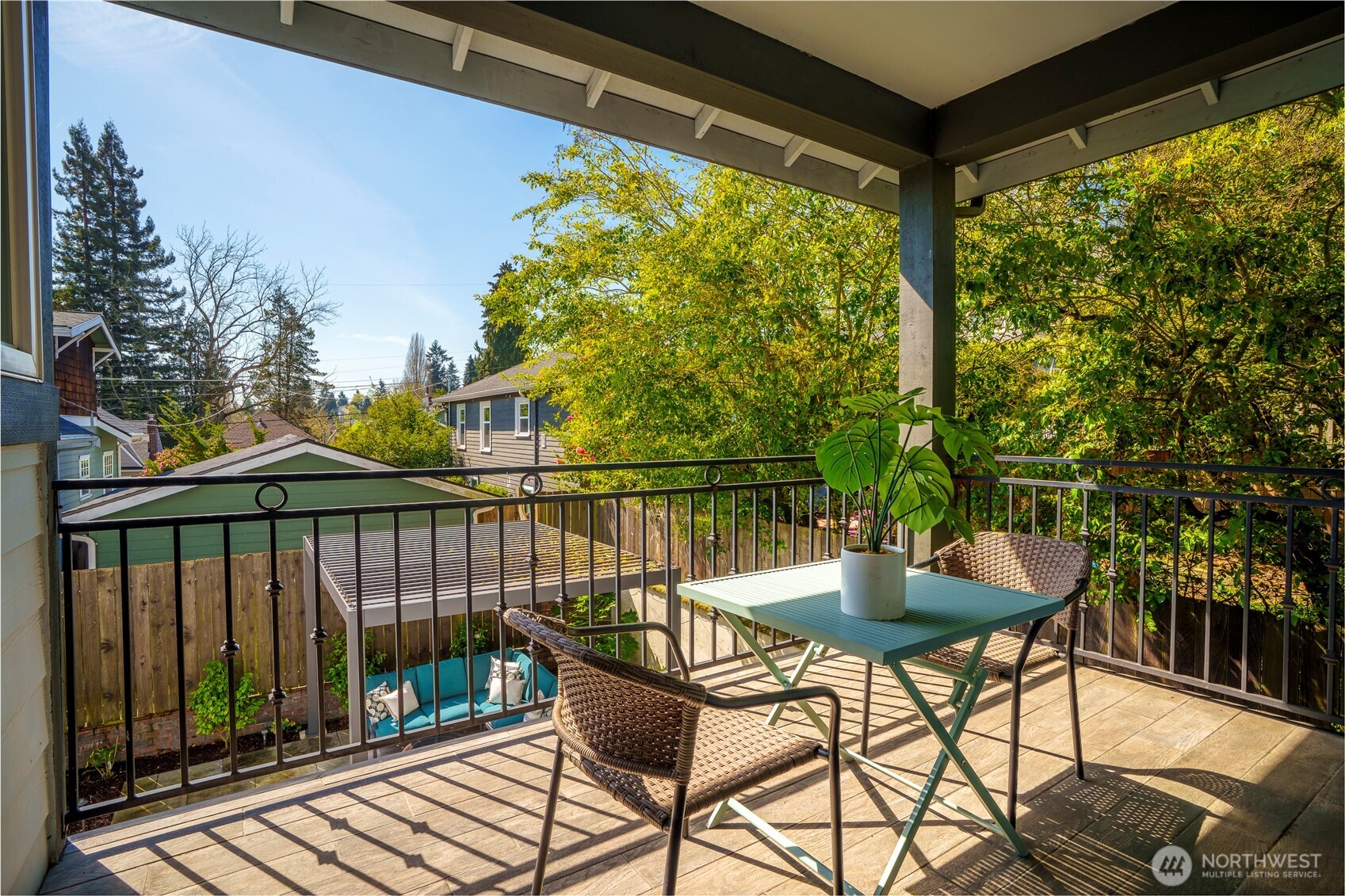 421 NE 60th Street , Seattle, WA 98115