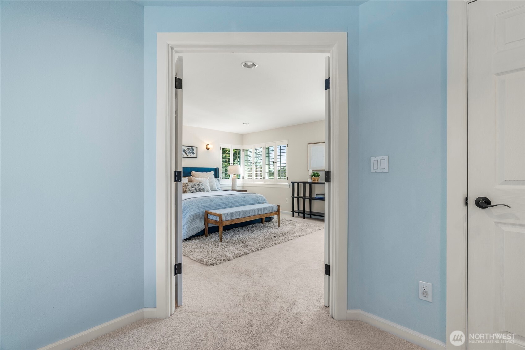 421 NE 60th Street , Seattle, WA 98115