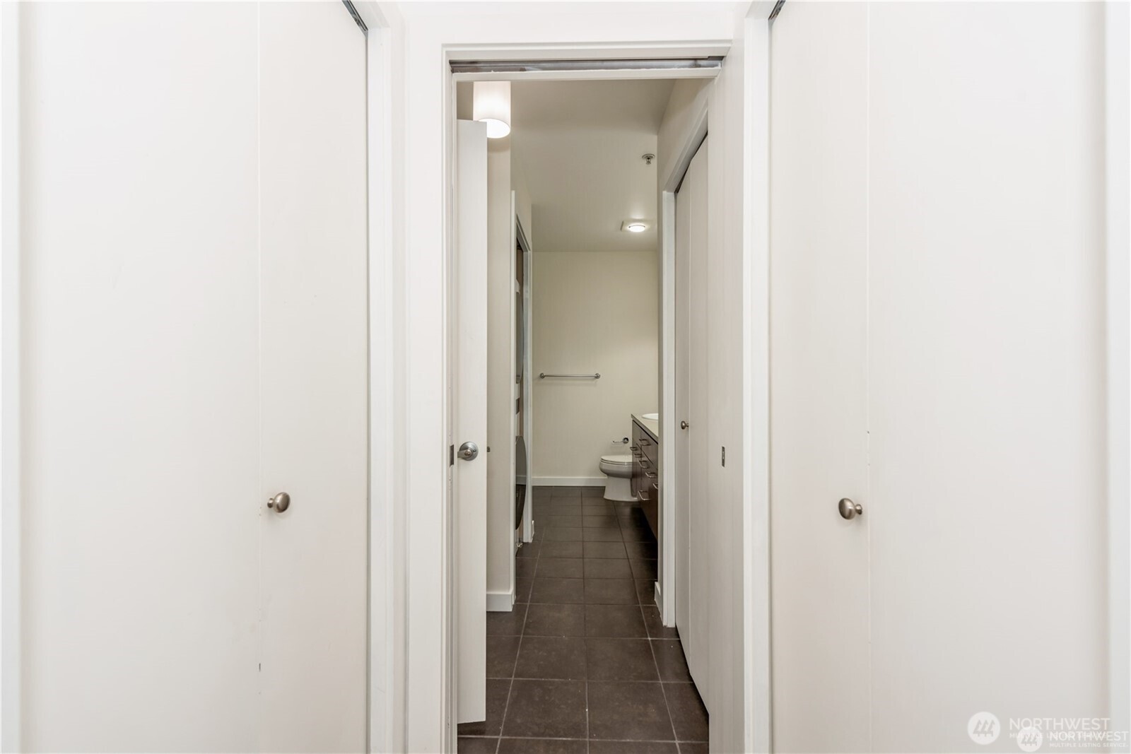 655 crockett Street #A405, Seattle, WA 98109