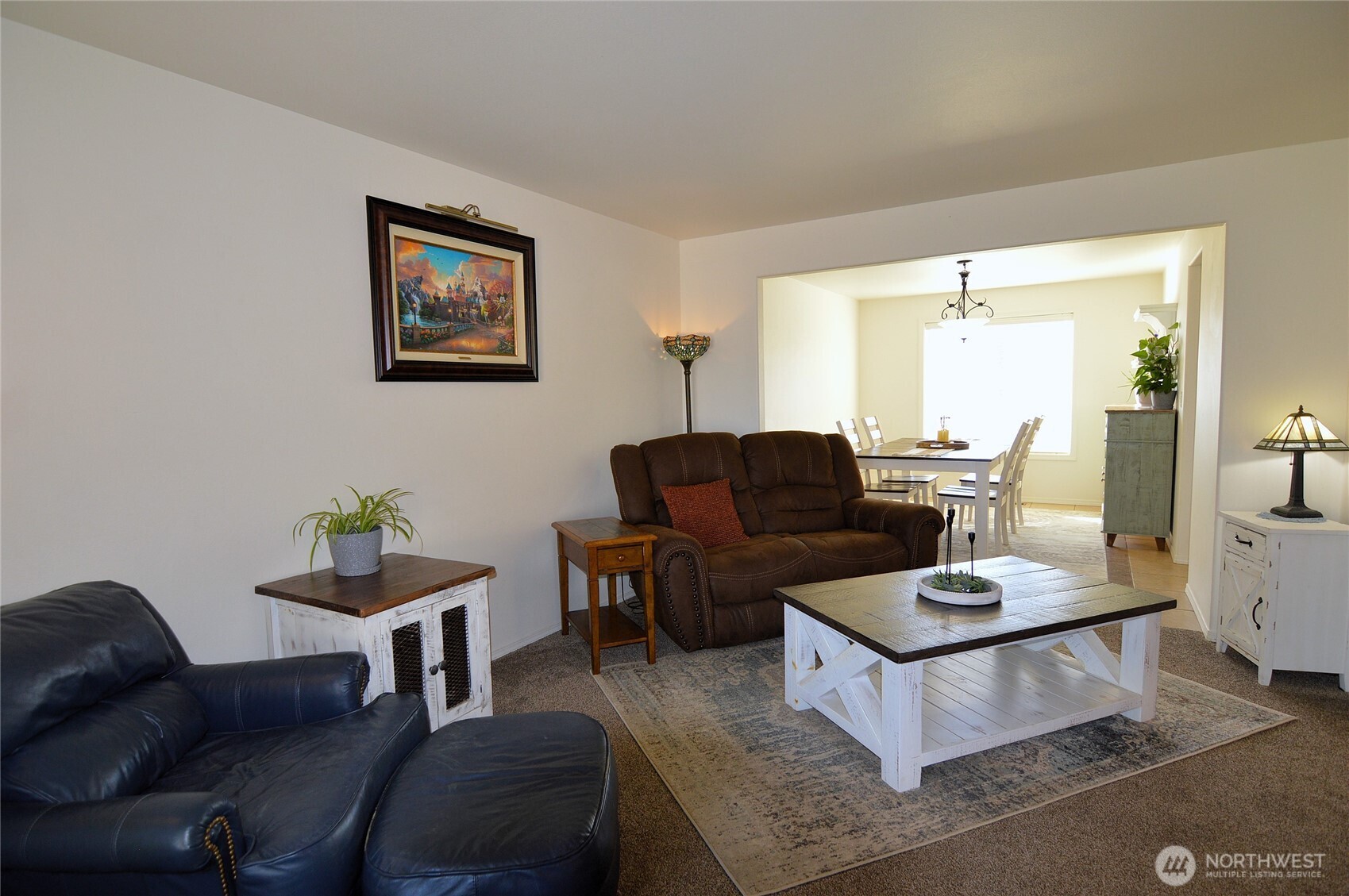 526 N Monarch Street , Moses Lake, WA 98837