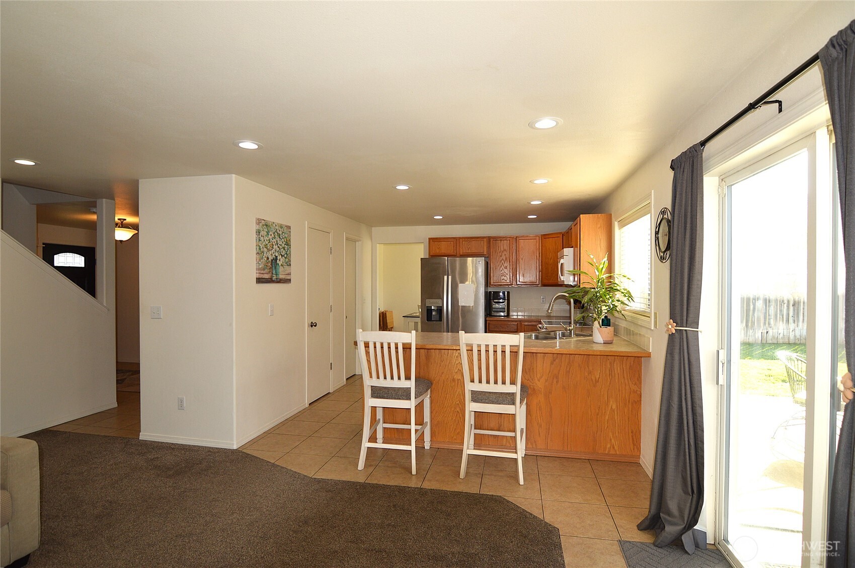 526 N Monarch Street , Moses Lake, WA 98837