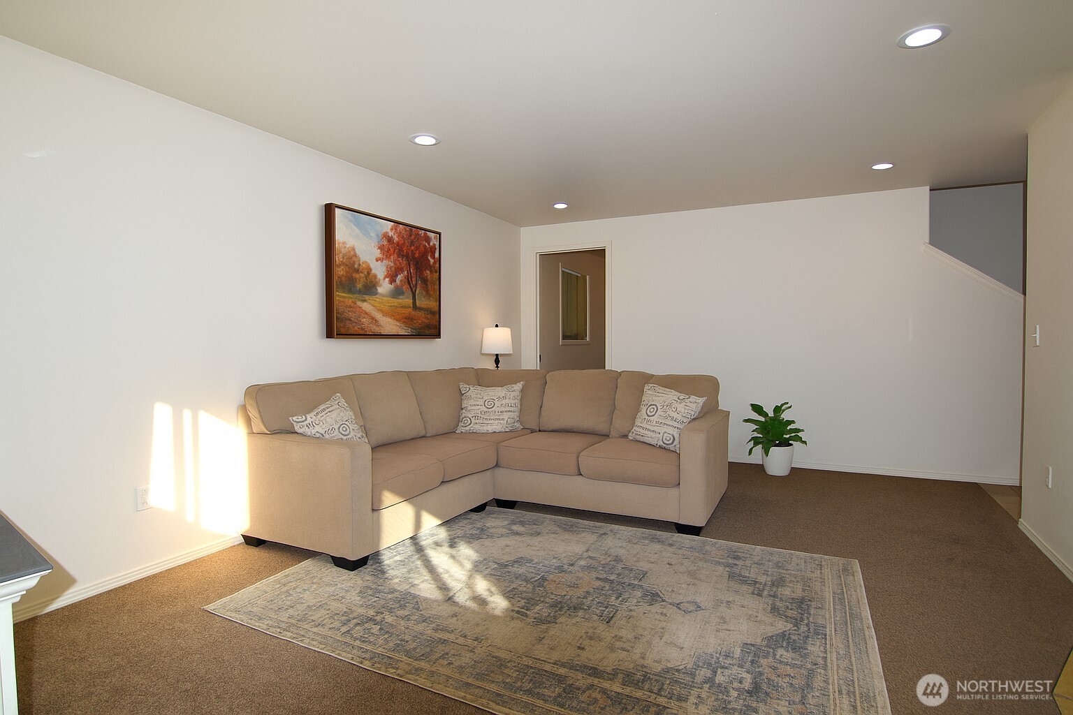 526 N Monarch Street , Moses Lake, WA 98837