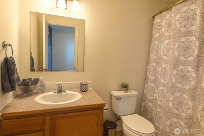 526 N Monarch Street , Moses Lake, WA 98837 - Photo 29