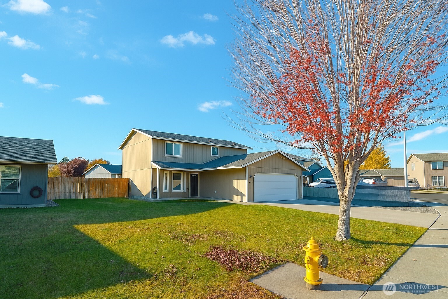 526 N Monarch Street , Moses Lake, WA 98837