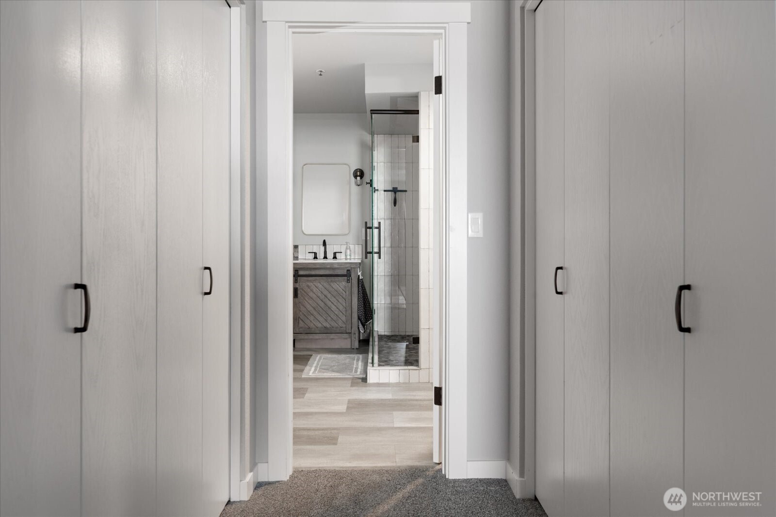 651 SE Bayshore Drive #E101, Oak Harbor, WA 98277