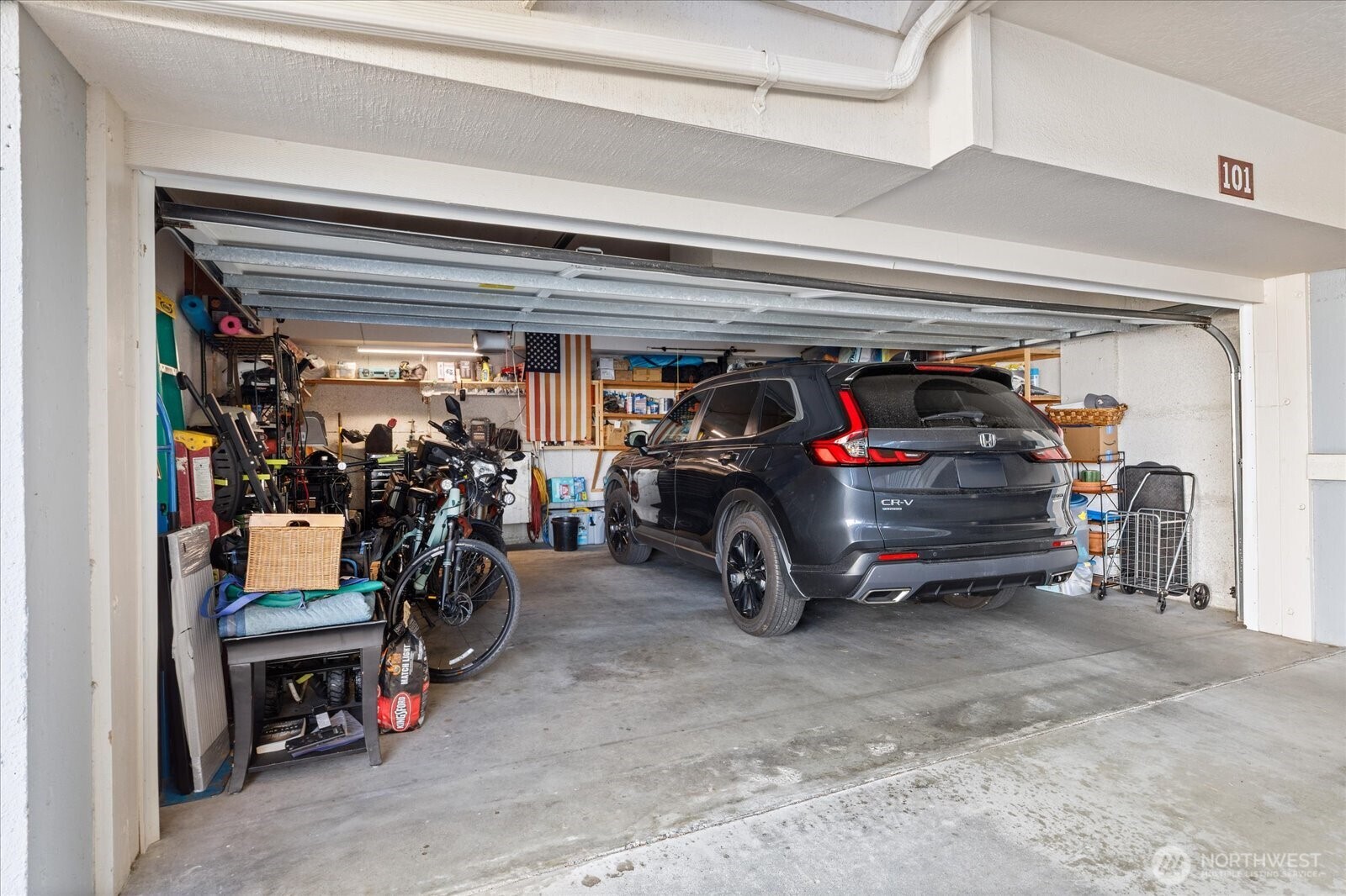 651 SE Bayshore Drive #E101, Oak Harbor, WA 98277