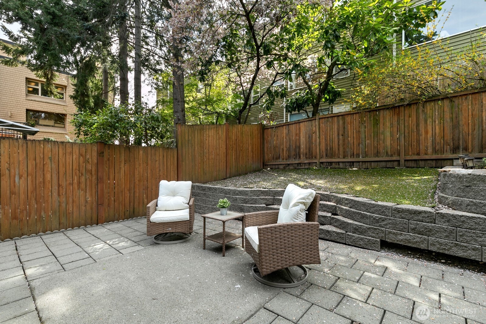 3431 Meridian Avenue , Seattle, WA 98103