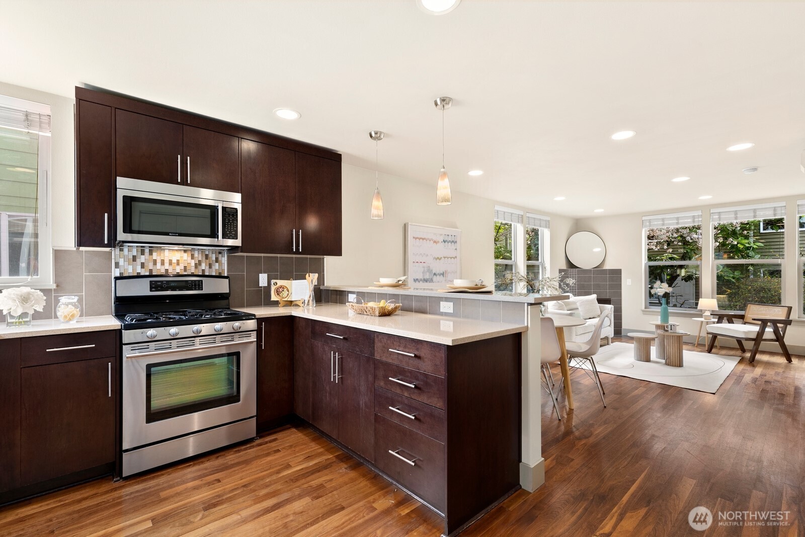 3431 Meridian Avenue , Seattle, WA 98103