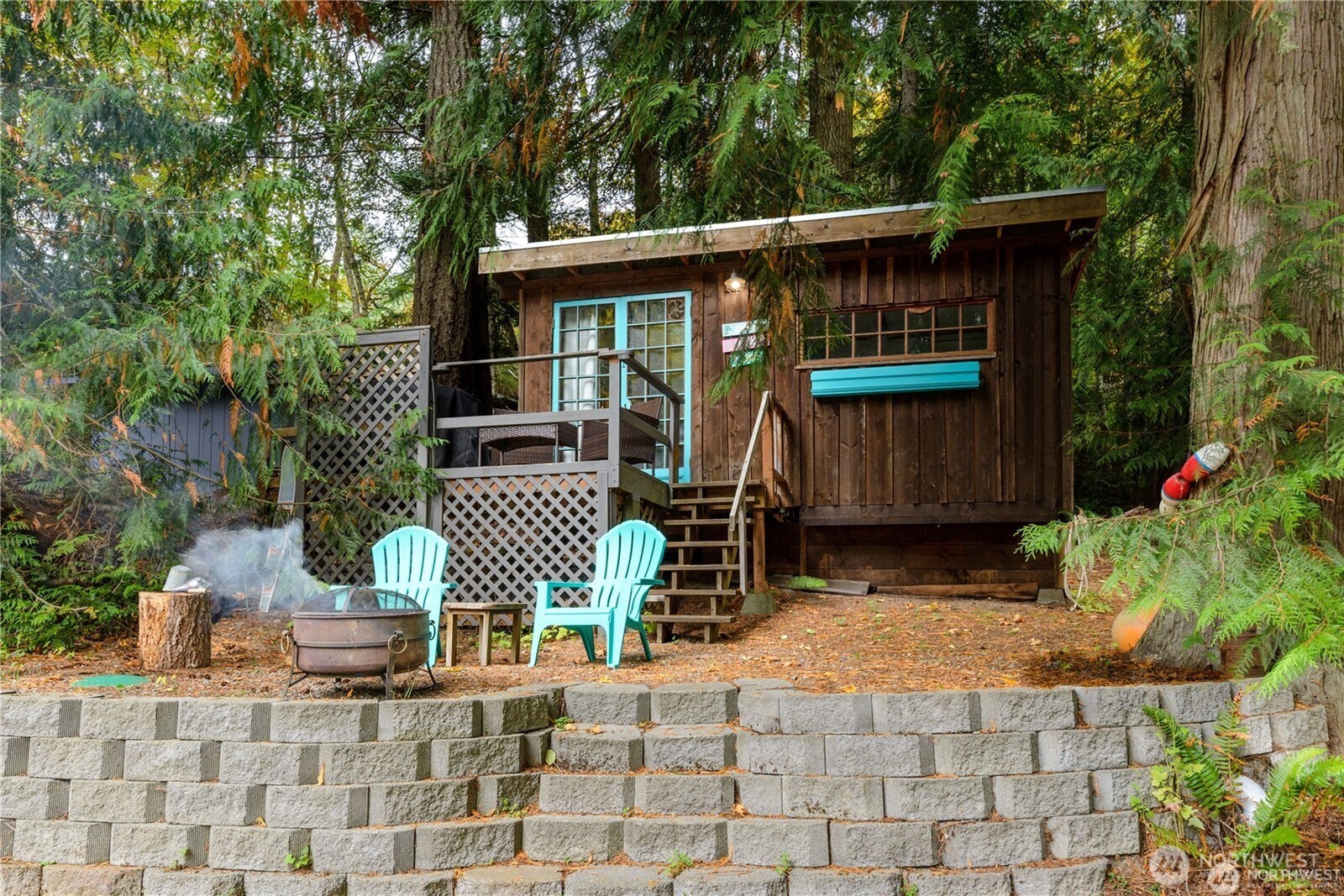 17 Thompson Point Road , Port Angeles, WA 98363