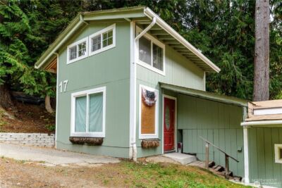17 Thompson Point Road , Port Angeles, WA 98363 - Photo 2