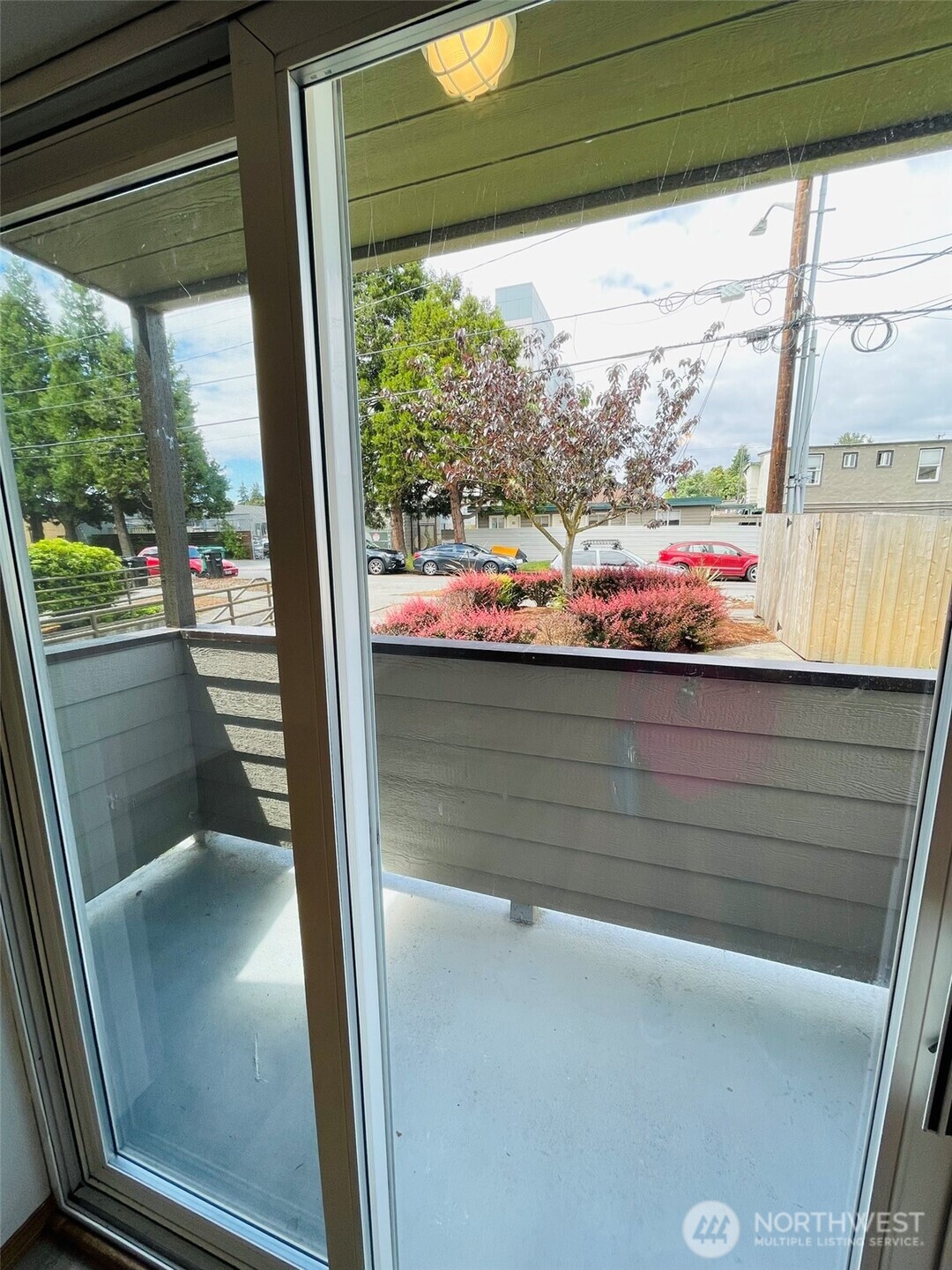 8830 Nesbit Avenue N, Seattle, WA 98103