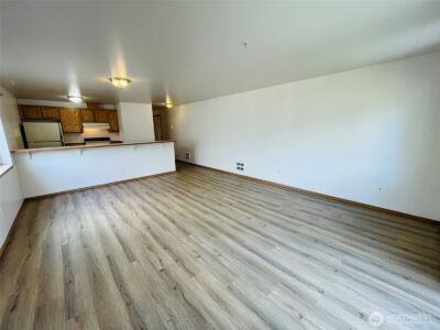8830 Nesbit Avenue N, Seattle, WA 98103 - Photo 23