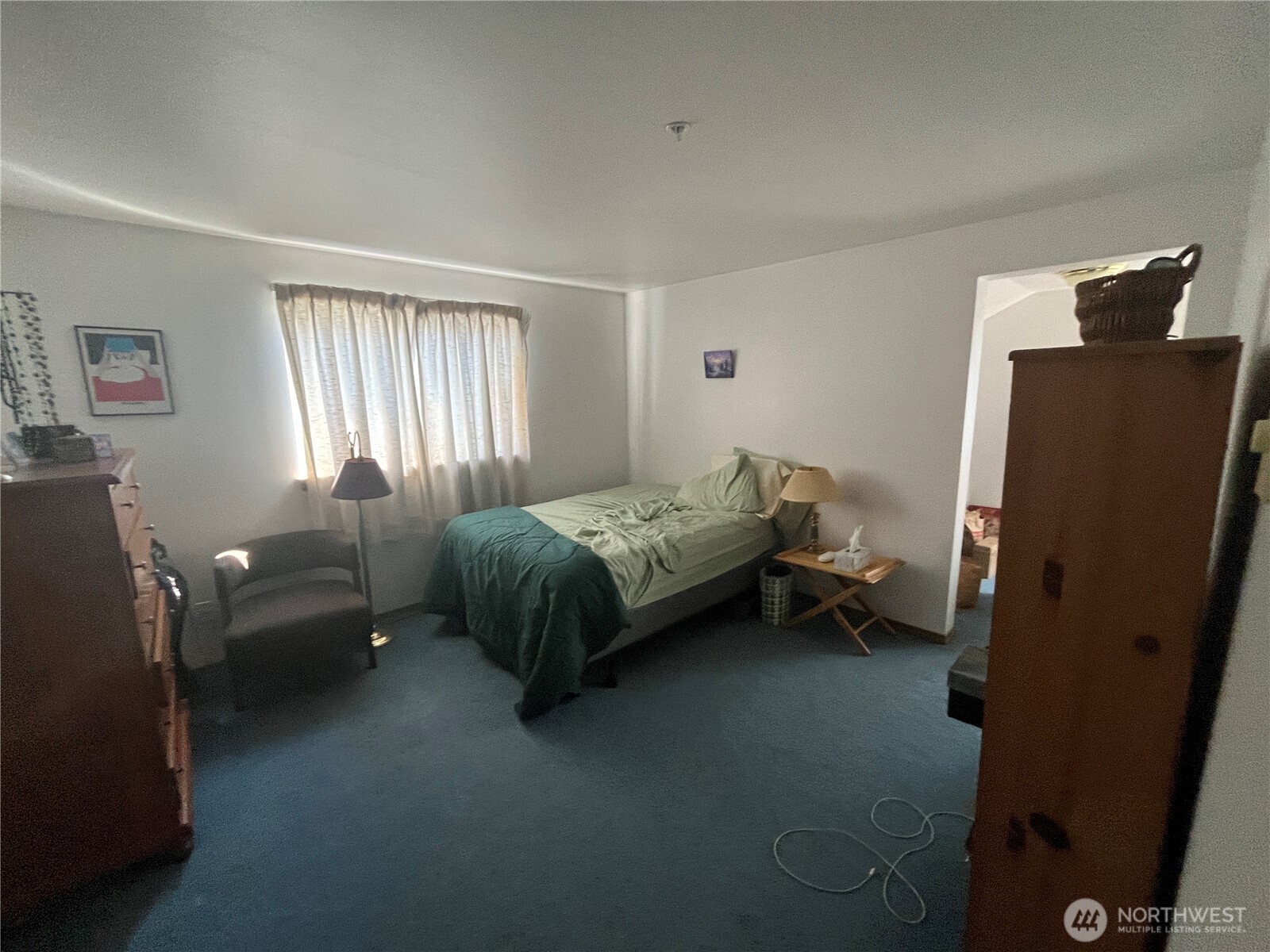 8830 Nesbit Avenue N, Seattle, WA 98103