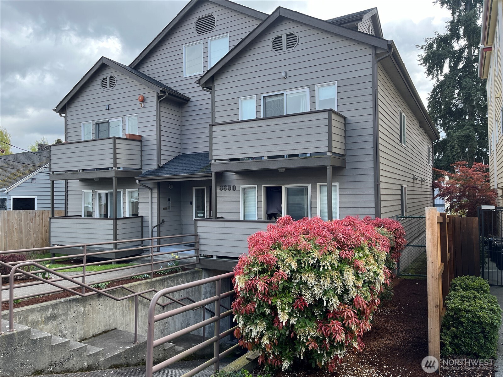 8830 Nesbit Avenue N, Seattle, WA 98103