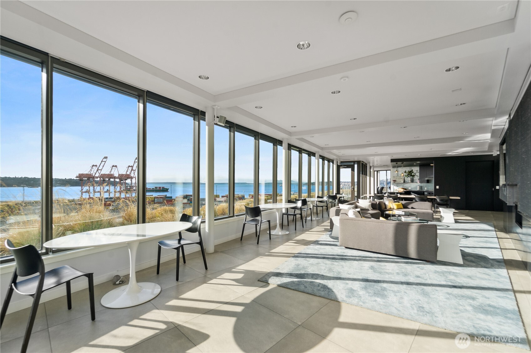 590 1st Avenue S #701, Seattle, WA 98104