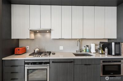 590 1st Avenue S #701, Seattle, WA 98104 - Photo 10