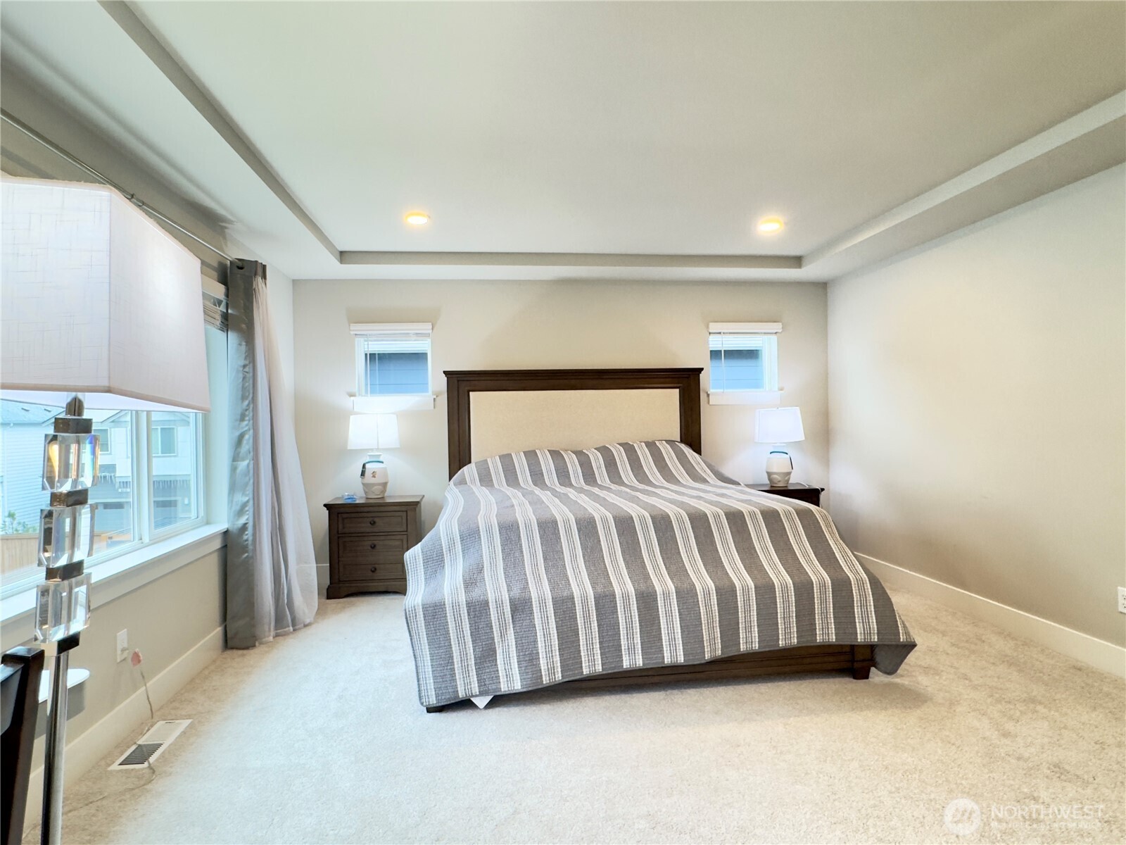 6302 SW 206th Pl , Lynnwood, WA 98036