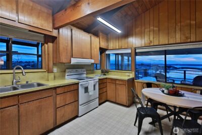 3621 Shorewood Avenue , Greenbank, WA 98253 - Photo 15