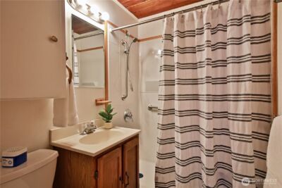 3621 Shorewood Avenue , Greenbank, WA 98253 - Photo 19