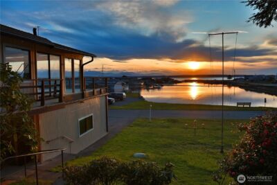 3621 Shorewood Avenue , Greenbank, WA 98253 - Photo 6